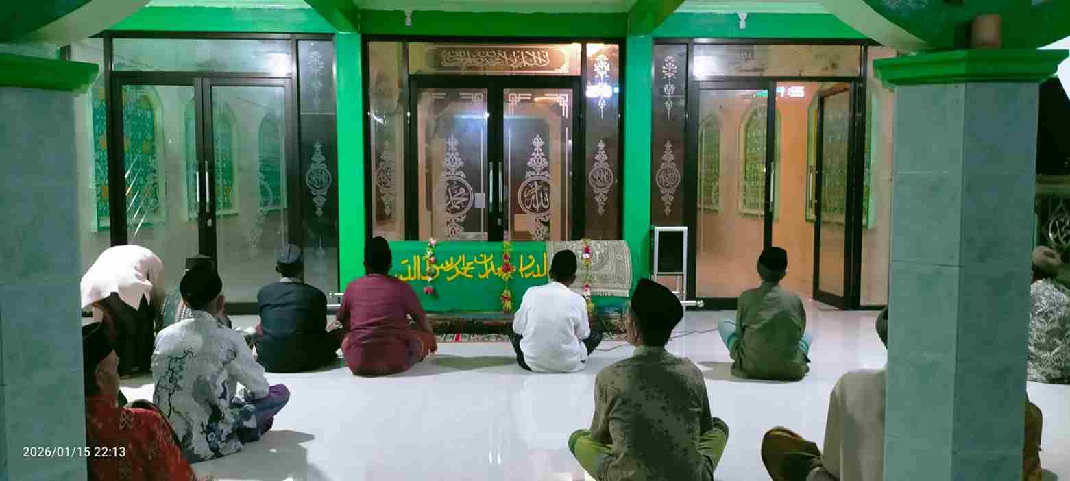 Maghrib yang Mengajarkan Arti Pulang